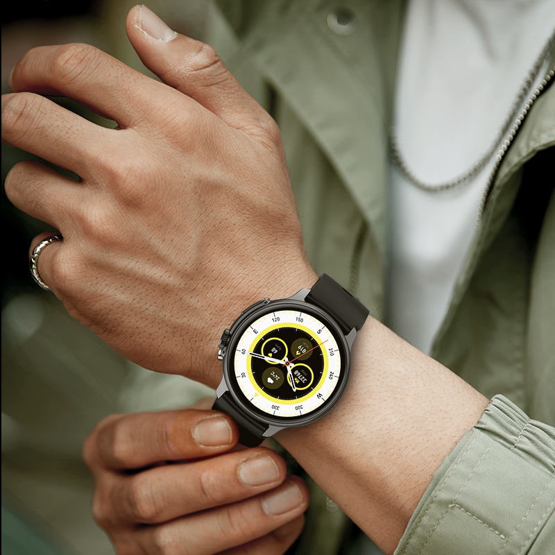 Why Are YES Smartwatches Best for Health Monitoring?